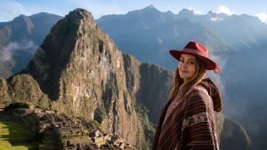 SACRED VALLEY AND MACHUPICCHU 2 DAYS AND 1 NIGHT