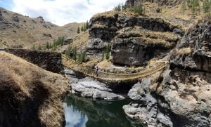 QUESHUACHACA BRIDGE AND 4 LAGOONS